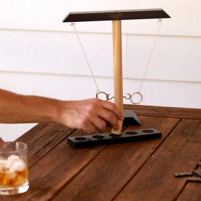 Ring Swing Game  Spnding og frdighed i t trspil