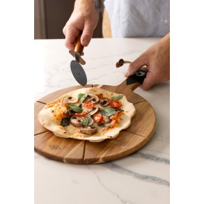 Pizzabrdt med slicer fra Gentlemen's Hardware 