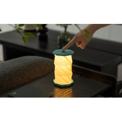 Mini Hexagon Twist Lamp � Elegant LED-design i massivt tr�