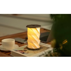 Mini Hexagon Twist Lamp � Elegant LED-design i massivt tr�